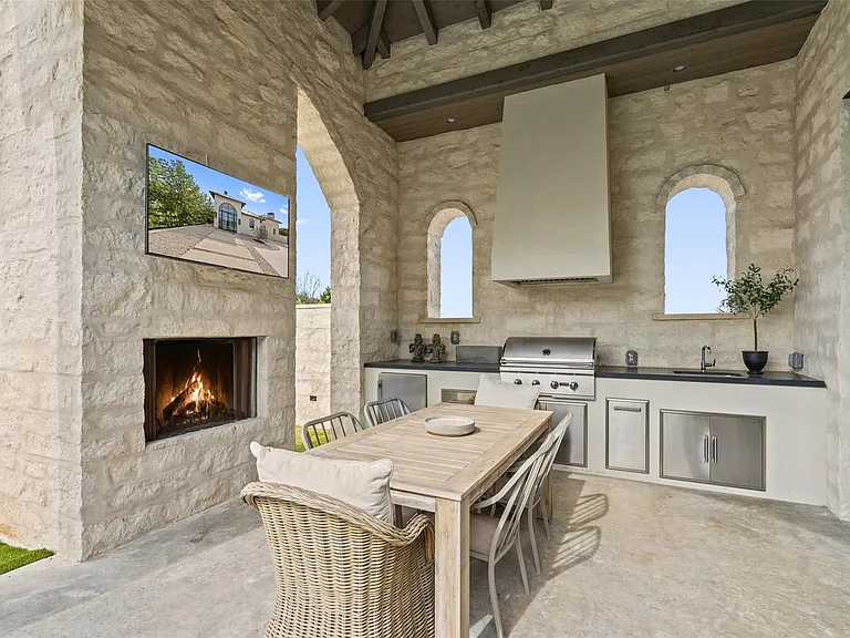 13000 Little Barton Ln — Photo 32