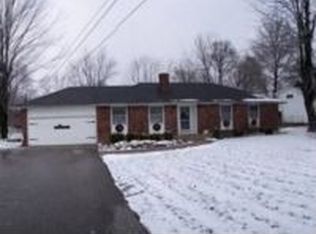 9117 Johnnycake Ridge Rd, Mentor, OH 44060