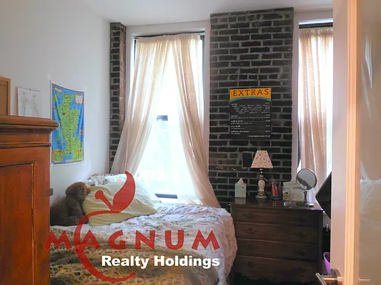 Rented by Magnum Realty Holdings, LLC | media 19