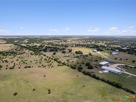 5th image of 1400 County Road 221