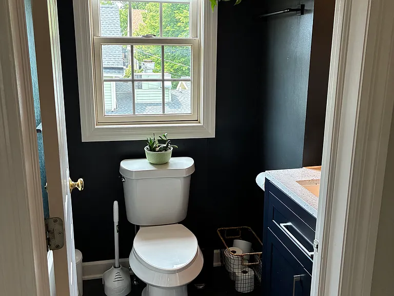221 Lexington Ave — Photo 6