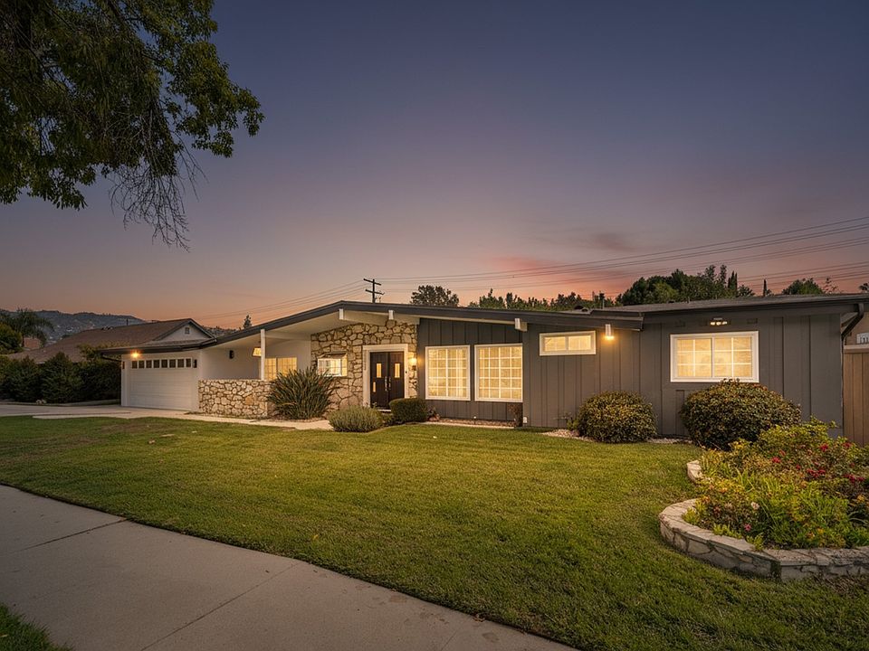 4810 Heaven Ave, Woodland Hills, CA 91364 | Zillow