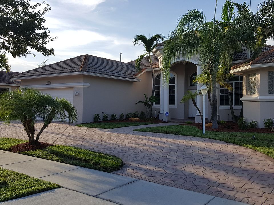 1st image of 13831 NW 16th St