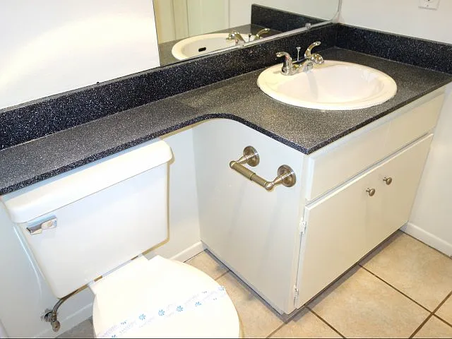 Elan Coco Palms Bathroom