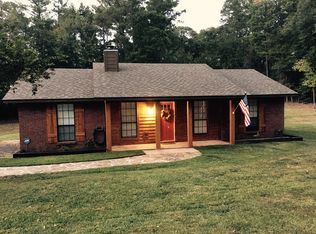 114 E Petros Rd, Pearl, MS 39208