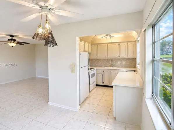 573 Durham #573-U, Deerfield Beach, FL 33442