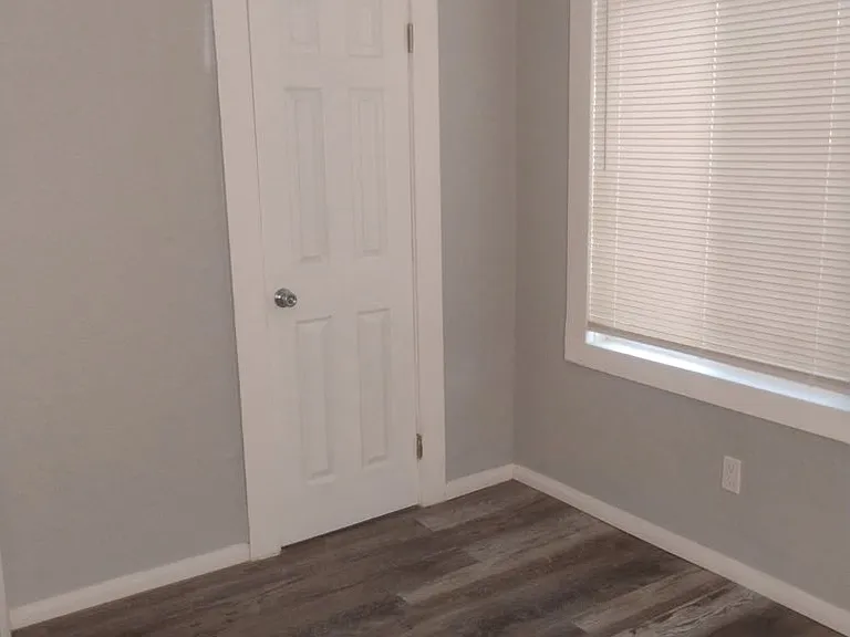 1128 Raymond Ave #1 — Photo 8