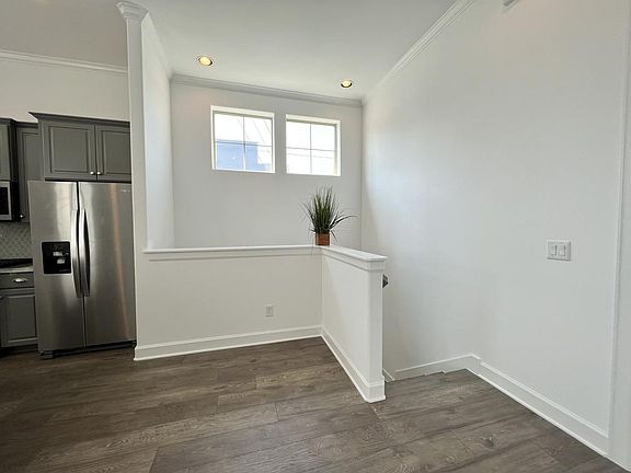 Dining table area