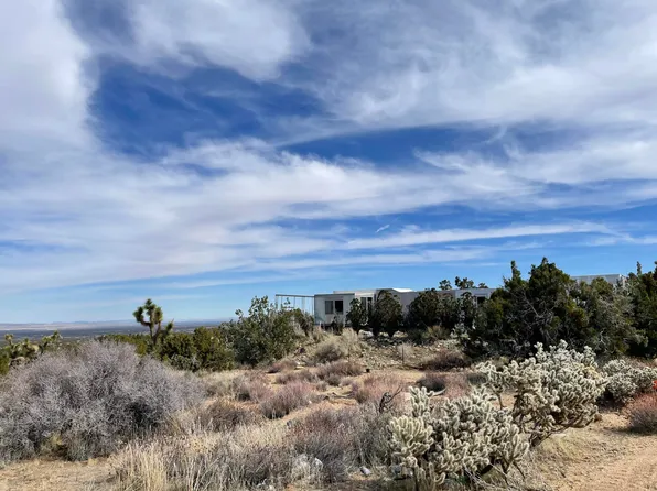 Vac Vic Ave, Llano, CA 93544