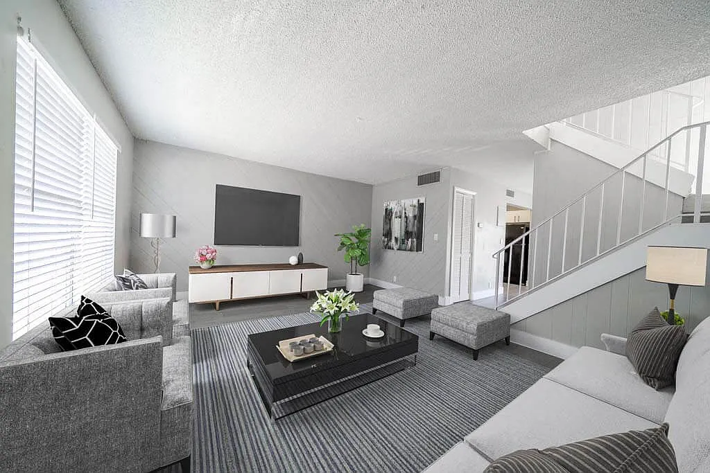 Piper Village West — Photo 1