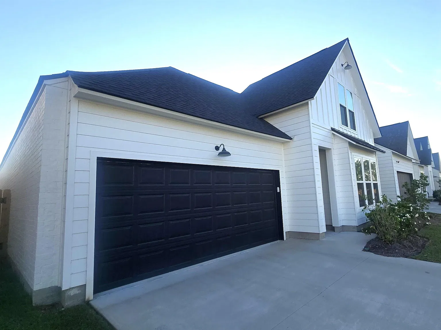 3 bed, 1789 sqft, $2,700 — Photo 3