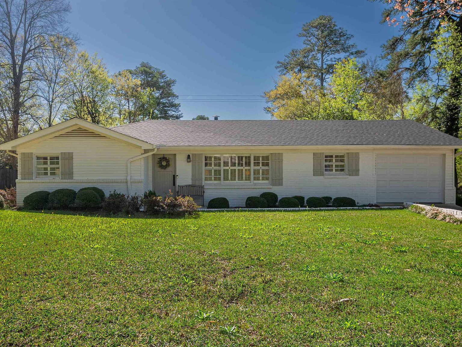 1753 Vestaview Ln, Vestavia Hills, AL 35216 Zillow
