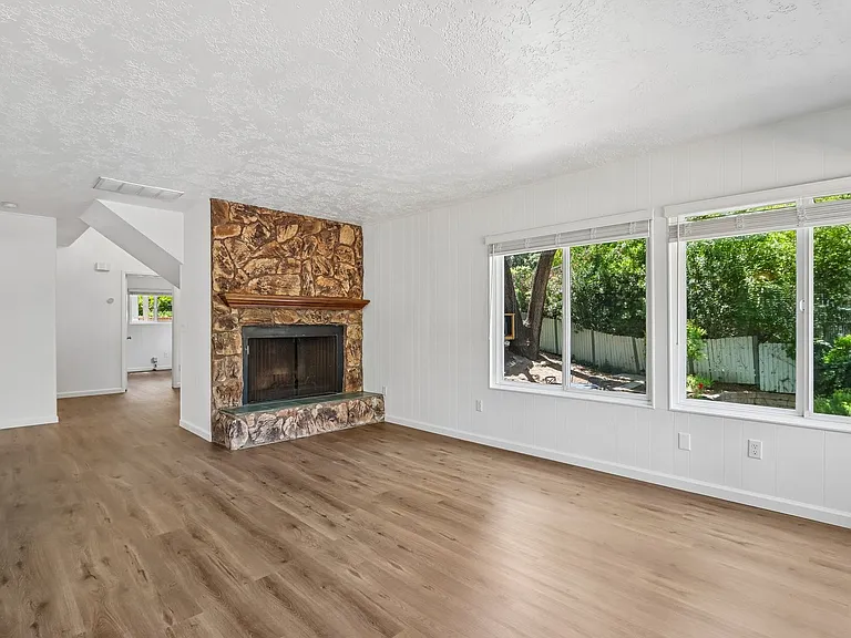 29311 S Lakeshore Dr — Photo 14