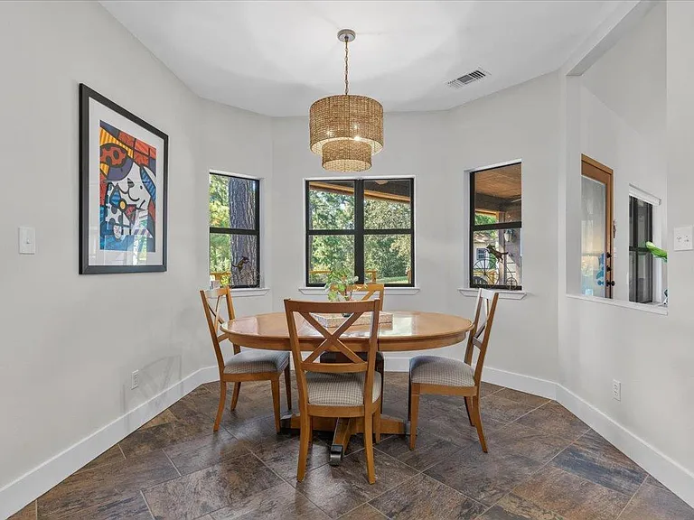 116 Lei Ct — Photo 9