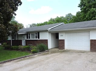 3701 Crestwood Circle Dr, Danville, IL 61832