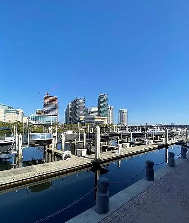 1st image of 13 Crimson Harbour Marina Bay #15