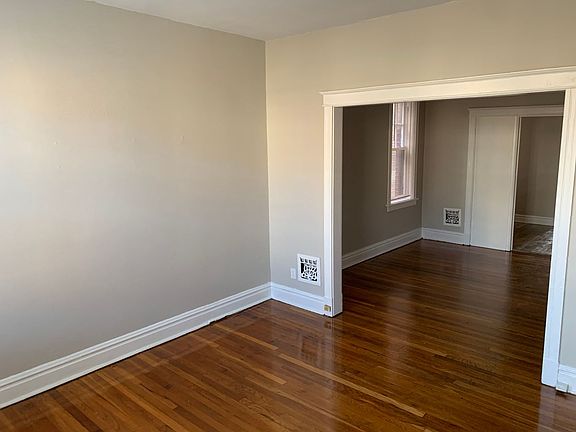 2nd image of 4170 McRee Ave #1E