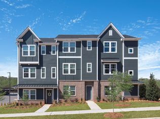 3910 Memorial Pkwy, Charlotte, NC 28217