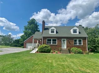3666 Green Garden Rd, Aliquippa, PA 15001