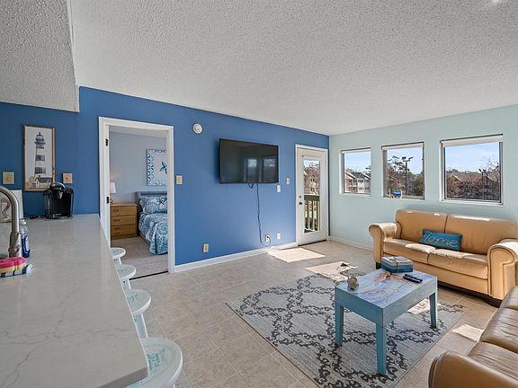5th image of 5905 South Kings Hwy. #6318