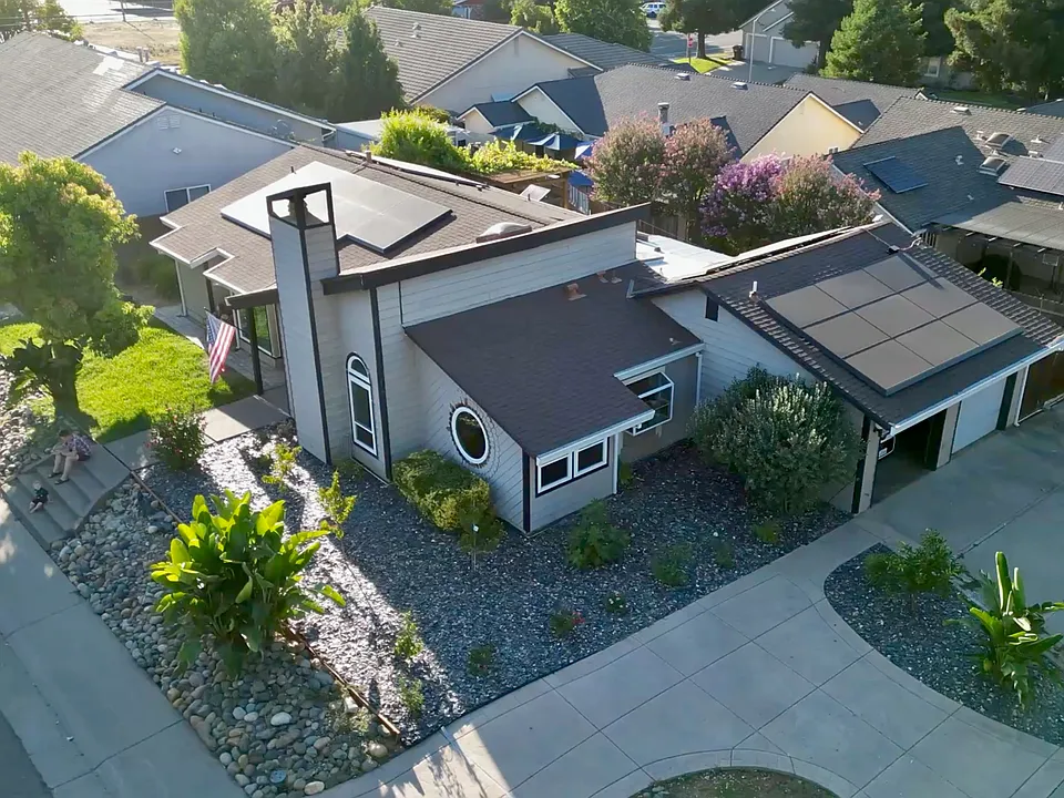 5107 Parque Vista Way