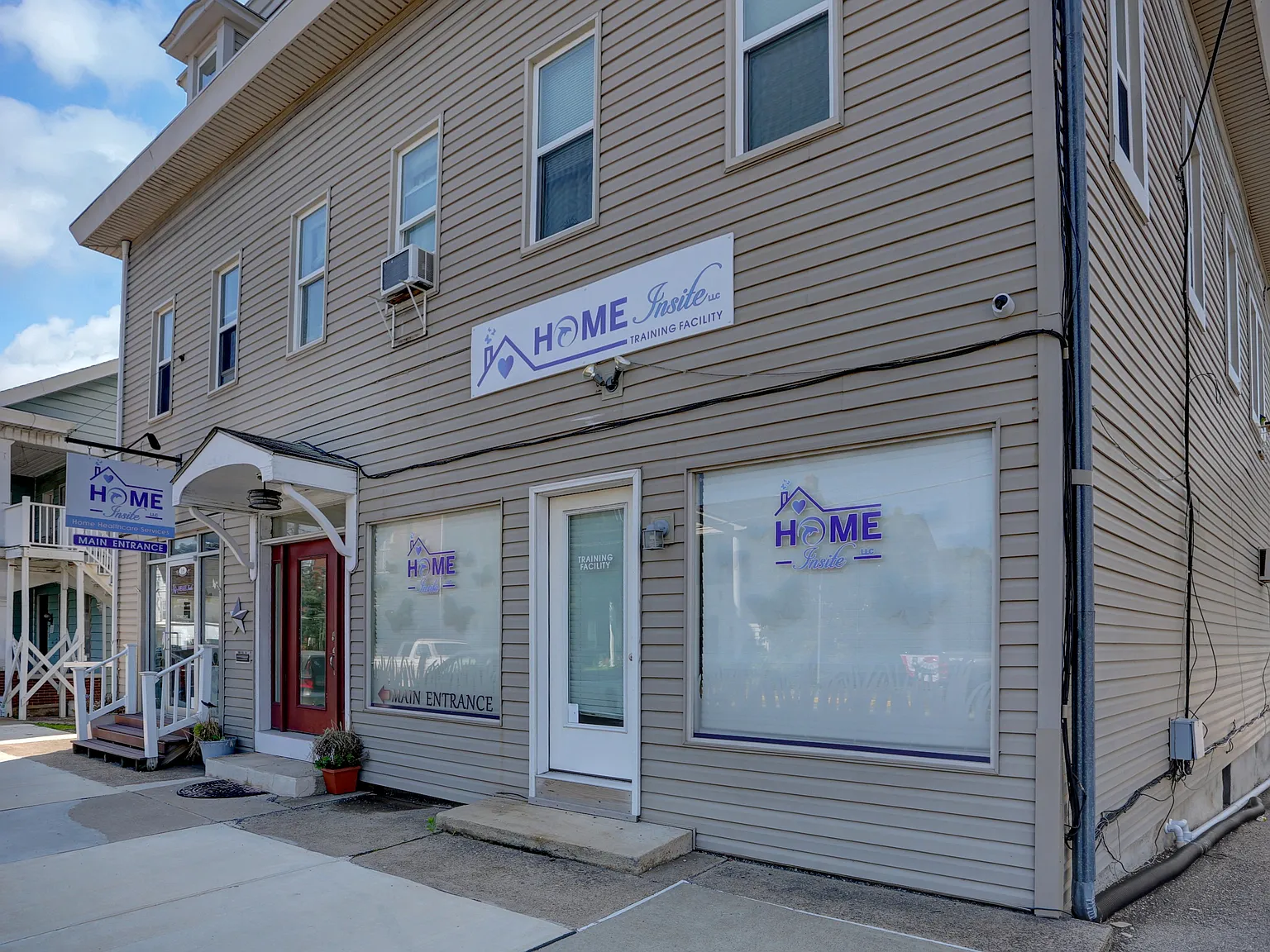 16 E Main St - Comm 2 — Photo 1