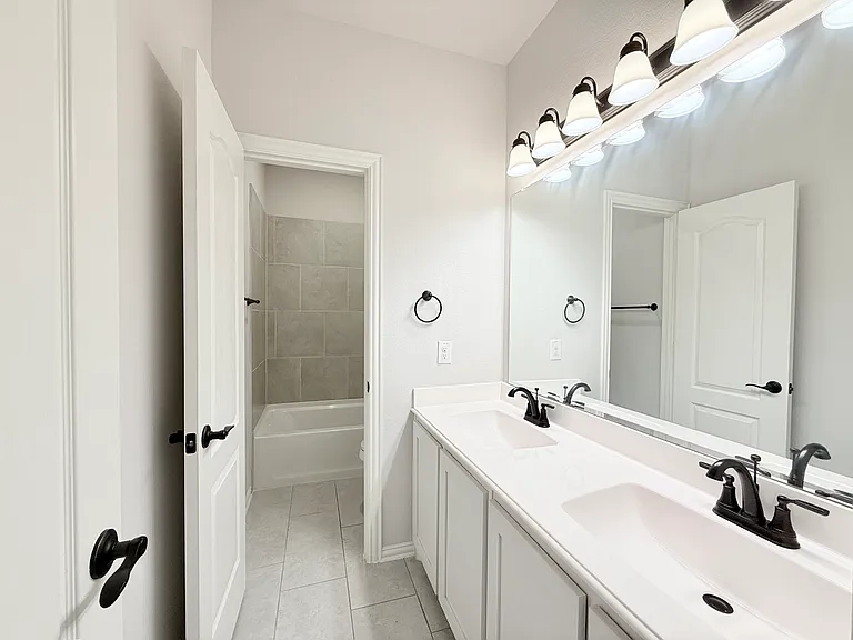 4011 Three Forks Rd — Photo 33