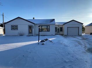 104 Clinton St, Lester, IA 51242