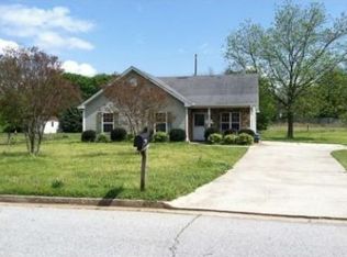 1013 Joseph Ln, Social Circle, GA 30025