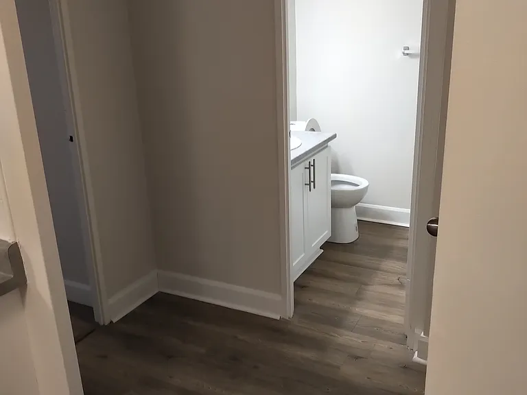 200 London Rd — Photo 16
