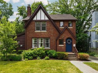 1512 Shadford Rd, Ann Arbor, MI 48104