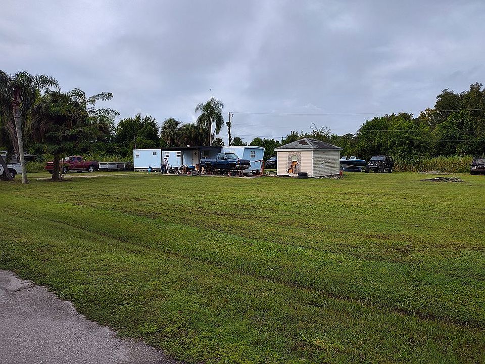 2nd image of 8392 Bartholomew Dr