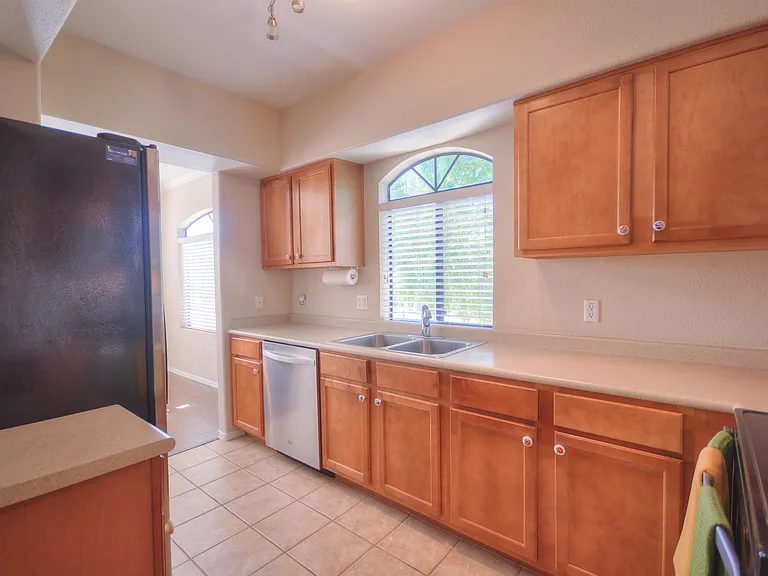15095 N Thompson Peak Pkwy #2013 — Photo 8