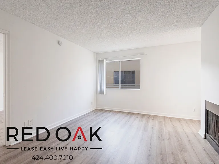 2724 Abbot Kinney Blvd #215 — Photo 2