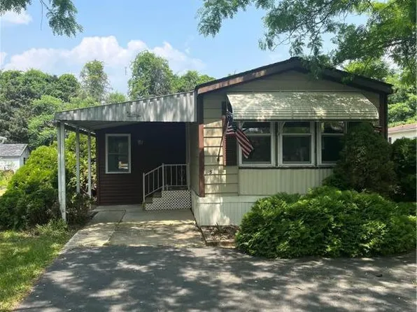 3 Revolutionary Rd, Mount Bethel, PA 18343