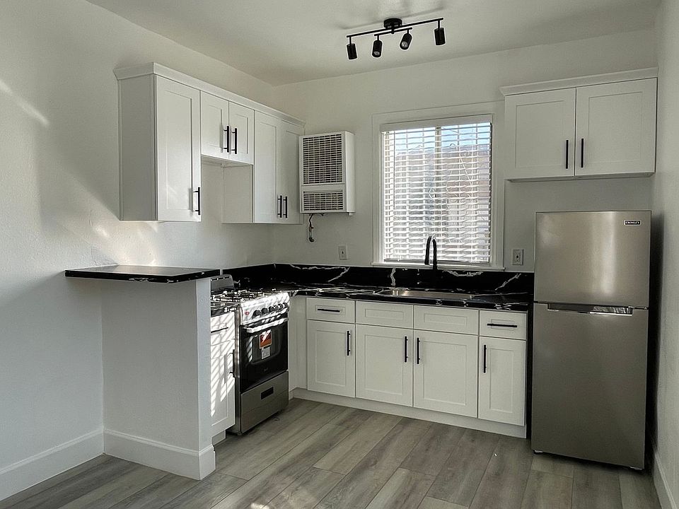 1st image of 1017 S Kingsley Dr #Ec0dc4893