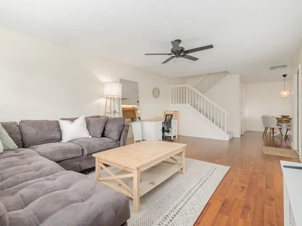 1802 Middleton Way, West Palm Beach, FL 33409