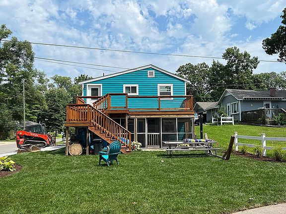 2nd image of 66255 Lakeshore Dr