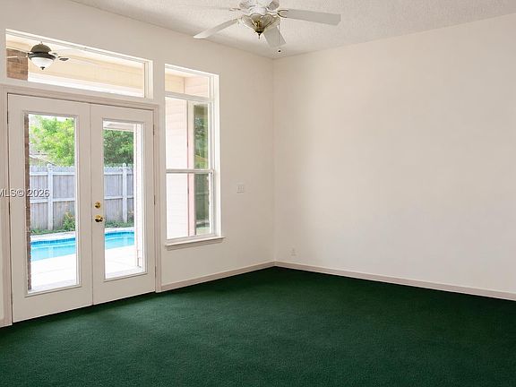 3rd image of 5304 Chestnut Lake Dr