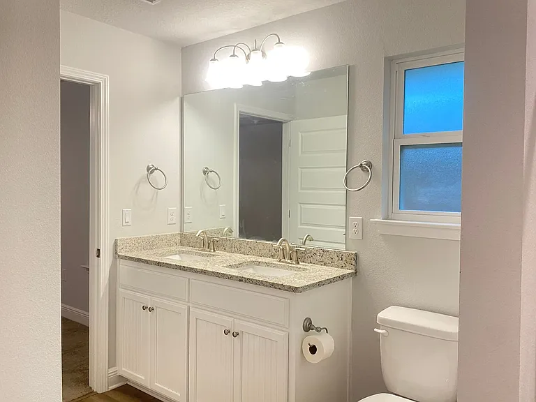 12139 Emerald Heights Ln — Photo 26