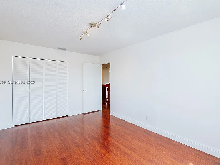 305 S Ketch Dr — Photo 19