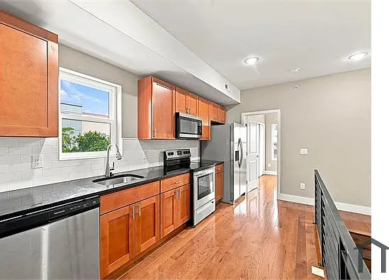 1408 Point Breeze Ave #3F — Photo 2