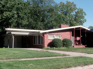 1208 Downer Ave, Lansing, MI 48912