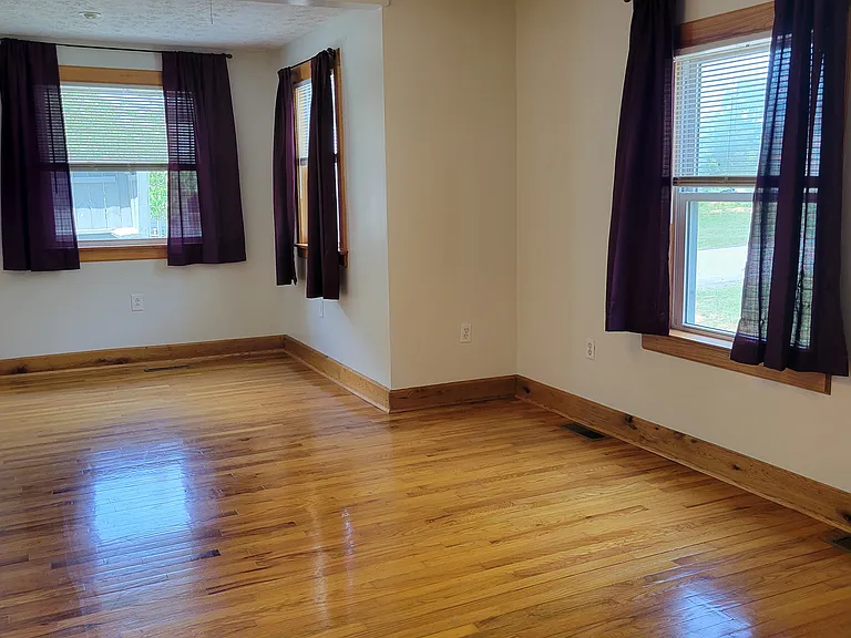 2085 Rice Ave — Photo 9