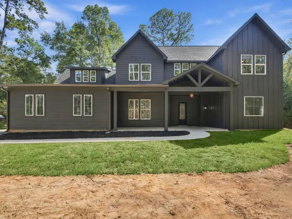 303 Pelican St, Magnolia, TX 77355