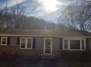 2006 Old Tusculum Rd, Greeneville, TN 37745