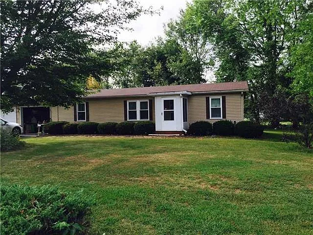 417 E Maitland Ln photo 1