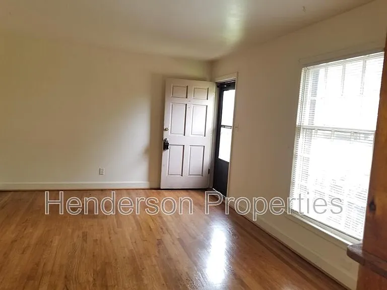 2923 Amity Garden Ct — Photo 3