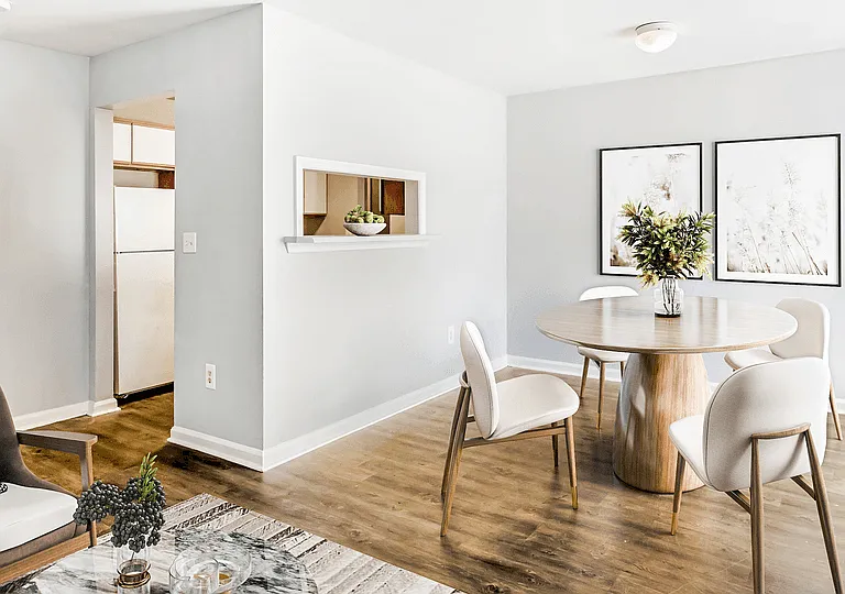 Columbia Hills Apartments — Photo 16