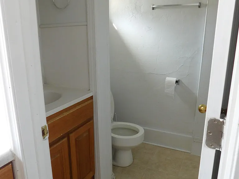 335 NE Kamiaken St #C2 — Photo 6